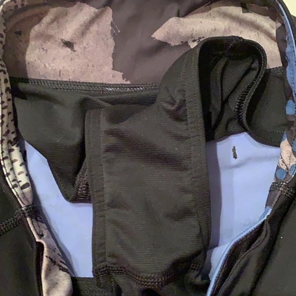 LULULEMON Speeds 2 - Picture 4 of 5